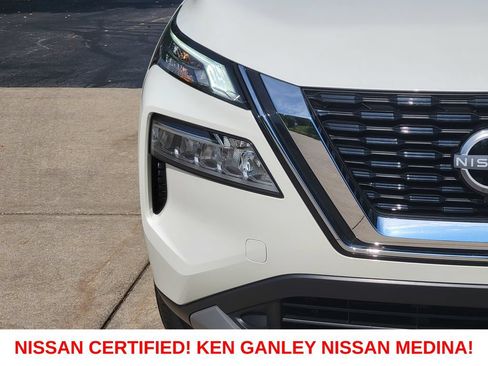 Certified 2023 Nissan Rogue SV AWD/4WD image 9