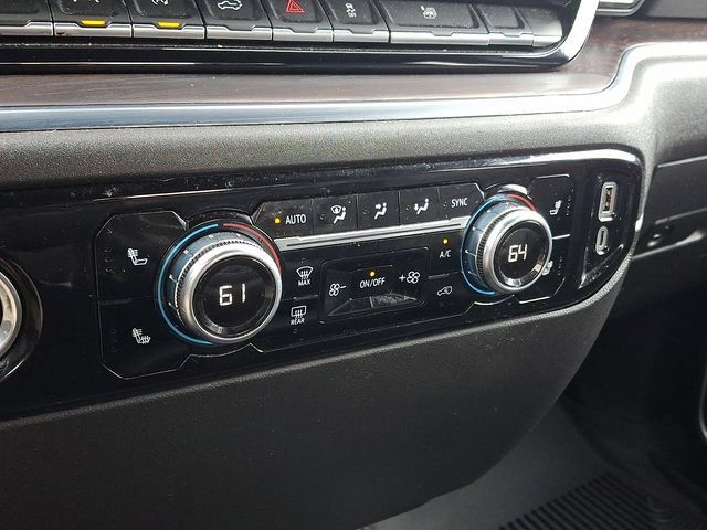 Used 2024 GMC Sierra 1500 SLT AWD/4WD image 16
