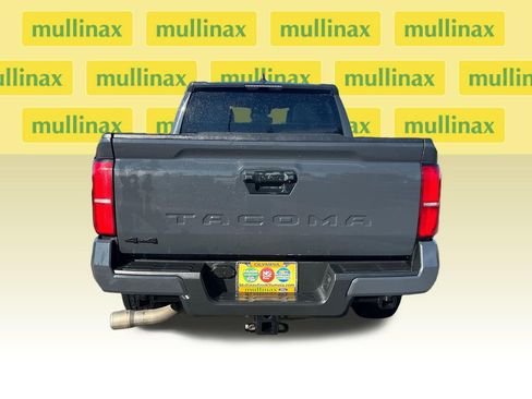 Used 2024 Toyota Tacoma TRD Off-Road AWD/4WD image 30