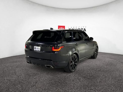 Used 2021 Land Rover Range Rover Sport HST image 7