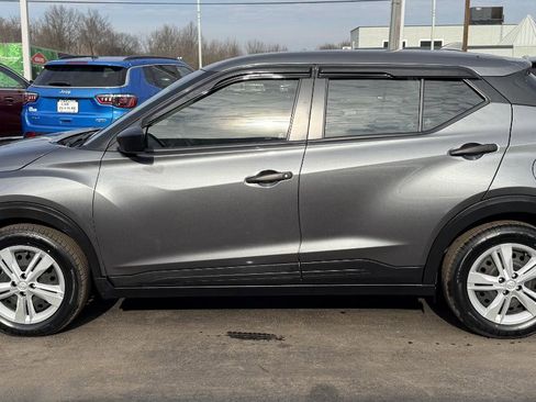 Used 2023 Nissan Kicks S image 8