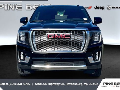 Used 2023 GMC Yukon Denali image 3