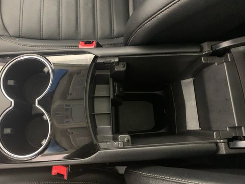 Used 2017 Ford Edge SEL w/ Equipment Group 201A image 30