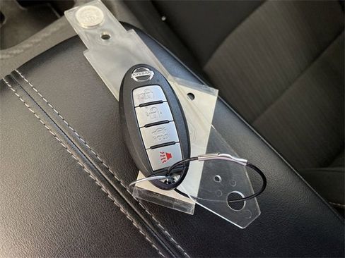 Used 2023 Nissan Sentra SV image 27