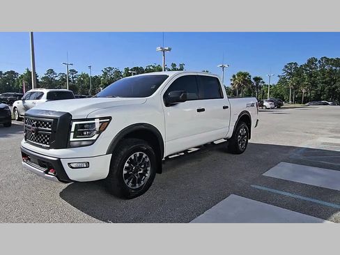 Used 2024 Nissan Titan PRO-4X w/ Off Road Protection Package AWD/4WD image 23