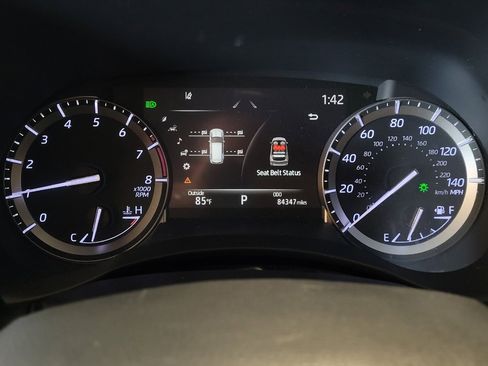 Used 2022 Toyota Highlander XLE image 23