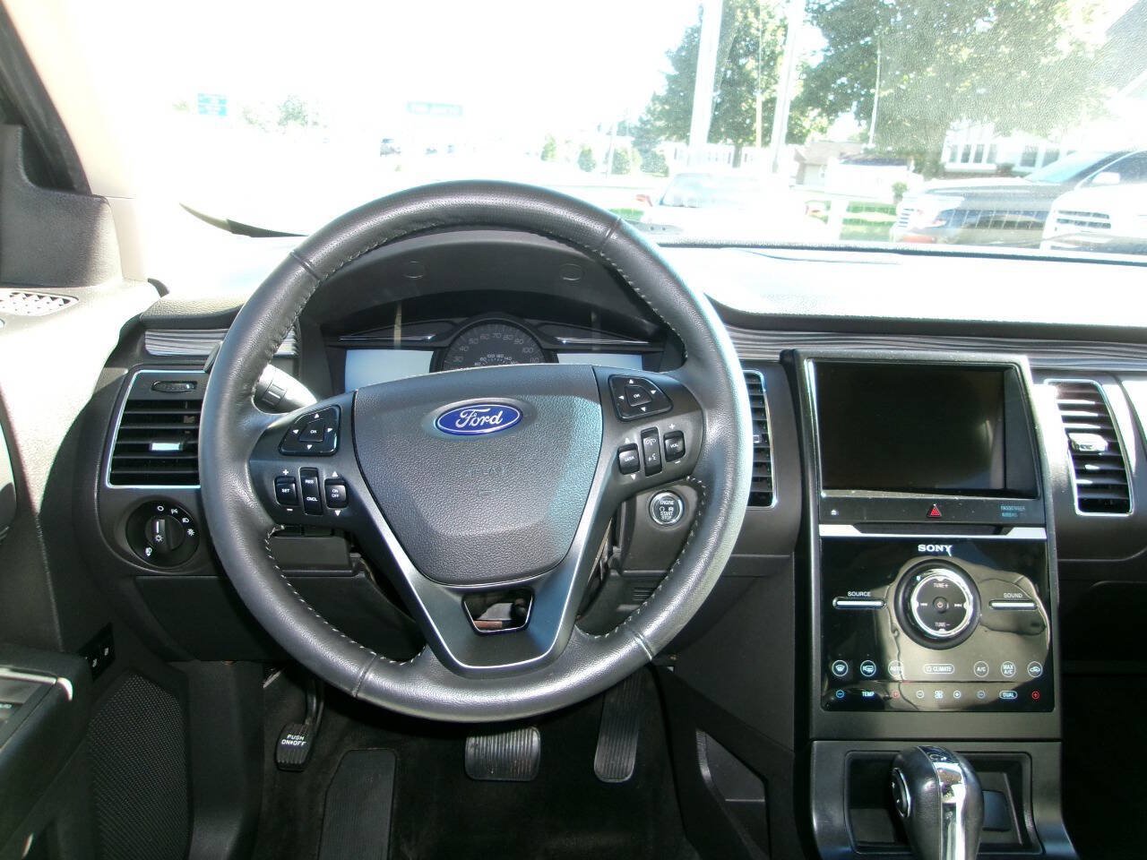 Used 2018 Ford Flex Limited w/ Limited Appearance Package AWD/4WD image 6