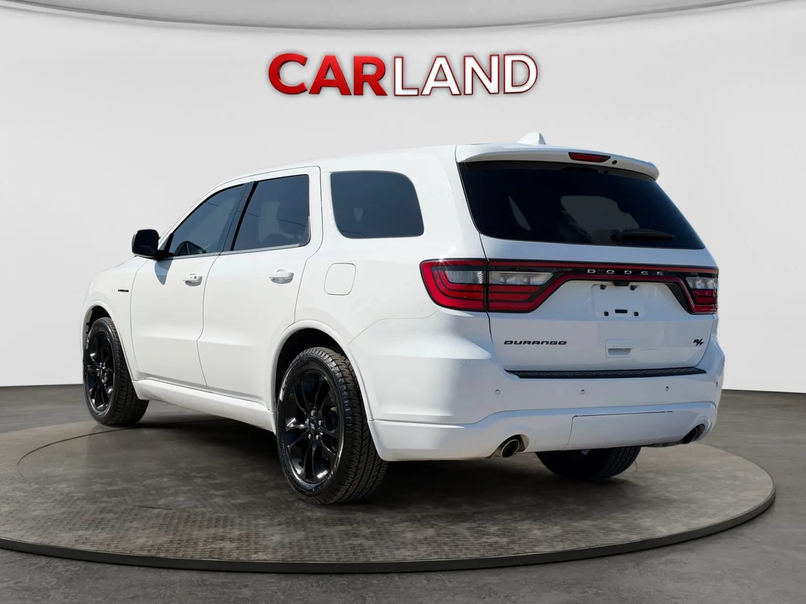 Used 2020 Dodge Durango R/T w/ Blacktop Package RWD image 4