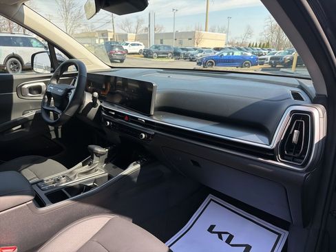 New 2026 Kia Sorento EX image 13