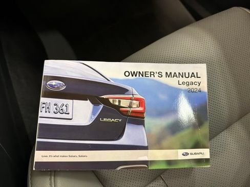 Used 2024 Subaru Legacy Limited AWD/4WD image 33