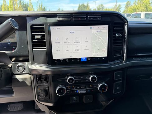 Used 2023 Ford F350 Lariat AWD/4WD image 16