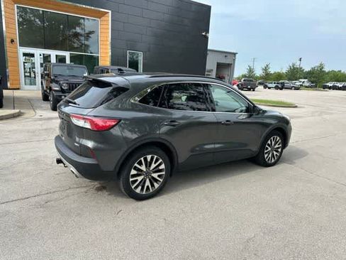 Used 2020 Ford Escape Titanium AWD/4WD image 22