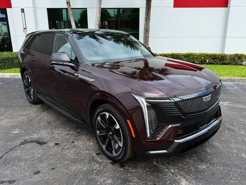 Used 2025 Cadillac Escalade IQ Sport 2 AWD/4WD image 6