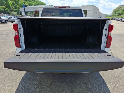 Used 2024 Chevrolet Silverado 1500 LT AWD/4WD image 28