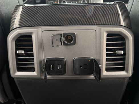 Used 2017 Ford F150 Raptor w/ Equipment Group 802A Luxury image 46