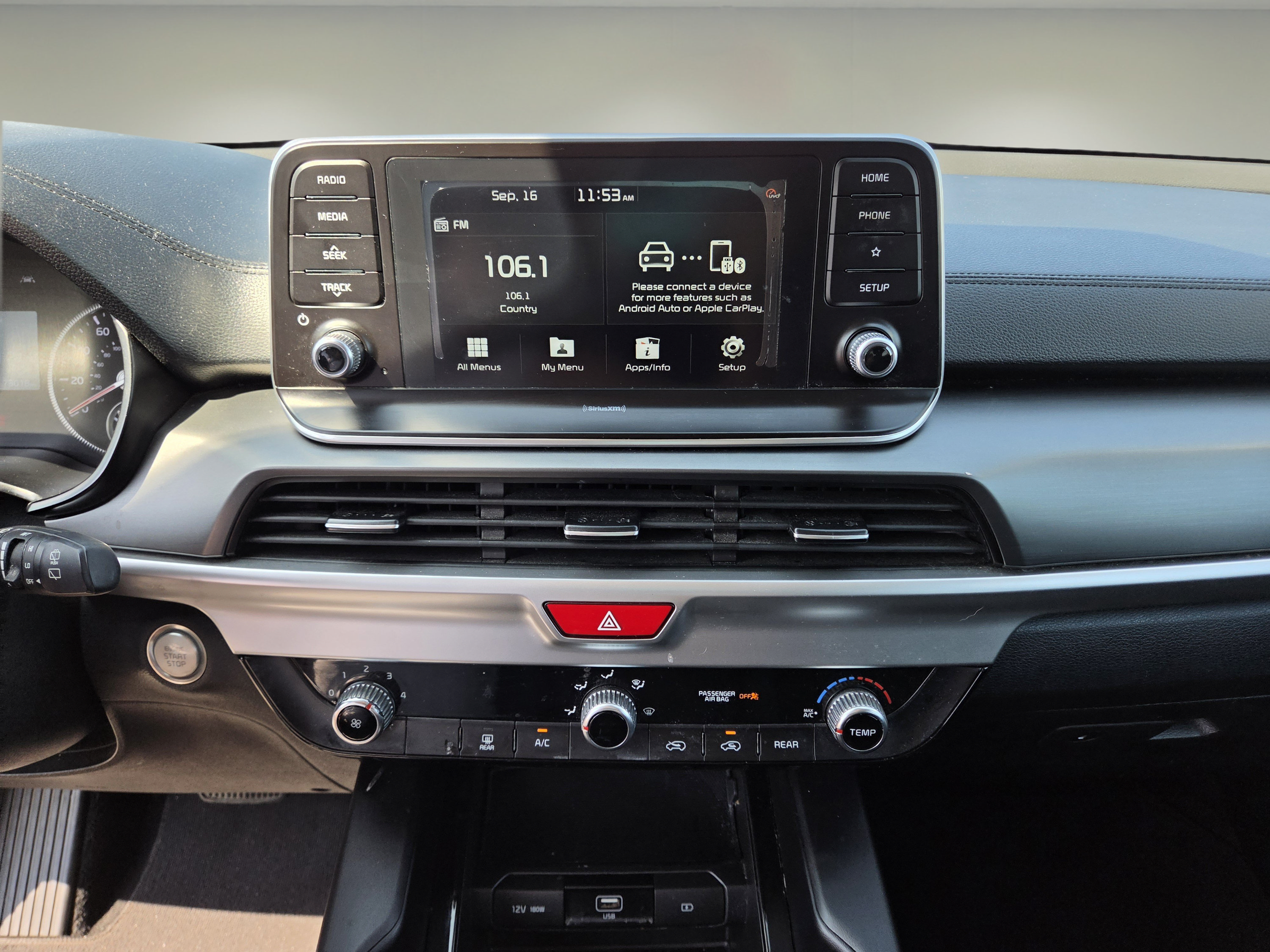 Used 2020 Kia Telluride LX FWD image 16