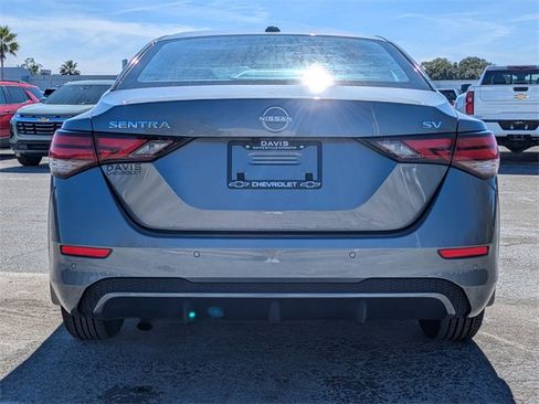 Used 2024 Nissan Sentra SV image 6
