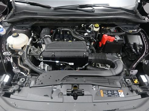 Used 2023 Ford Escape ST-Line w/ Tech Pack #1 FWD image 9