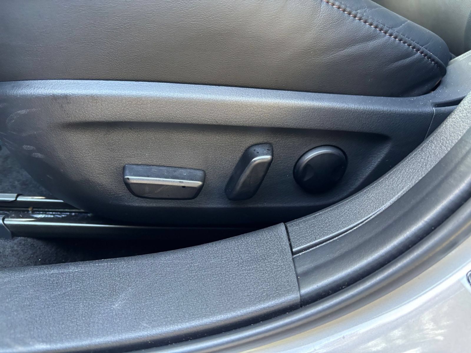 Used 2026 MAZDA MAZDA3 s FWD image 22