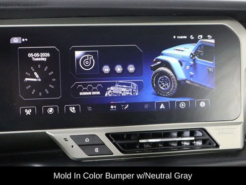 Used 2021 Jeep Wrangler Unlimited Sport AWD/4WD image 28