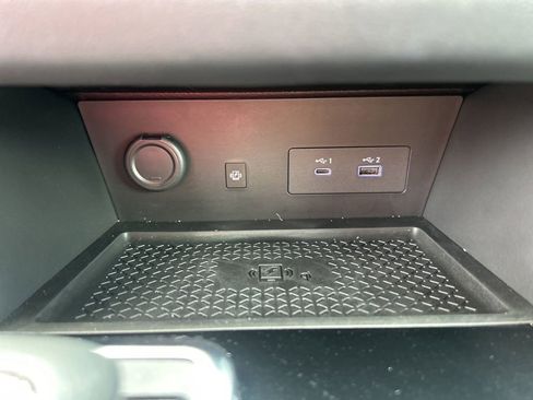 Used 2025 Nissan Pathfinder SL AWD/4WD image 25