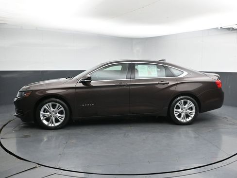 Used 2015 Chevrolet Impala LT w/ Convenience Package image 5