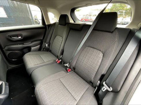 New 2026 Honda HR-V LX image 15