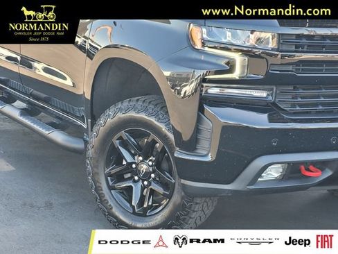Used 2022 Chevrolet Silverado 1500 LT Trail Boss w/ Safety Package AWD/4WD image 3