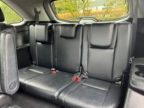 Used 2017 Toyota Highlander Limited Platinum image 12