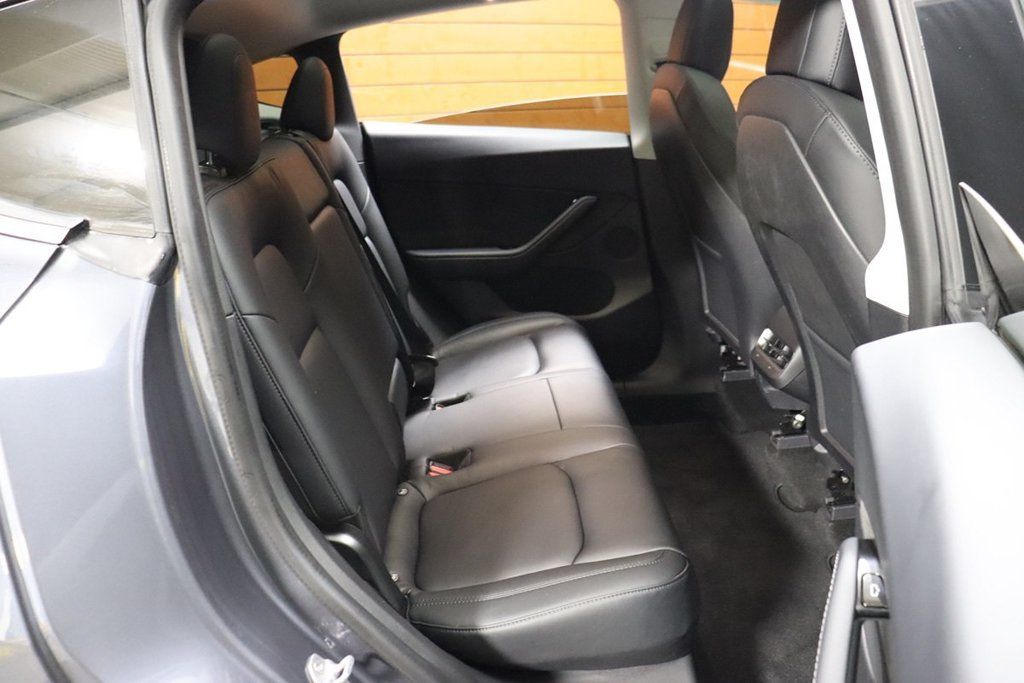 Used 2020 Tesla Model Y Long Range AWD/4WD image 58