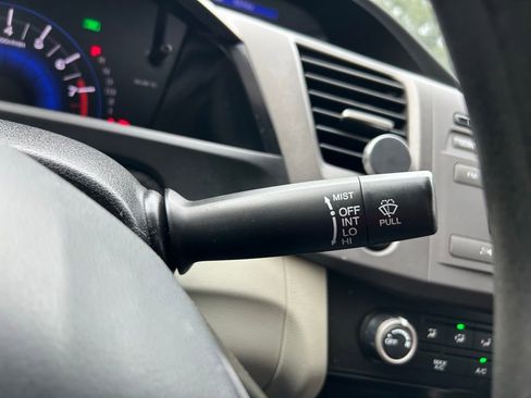 Used 2012 Honda Civic LX image 18