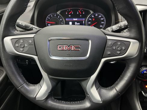 Used 2021 GMC Terrain SLE w/ Driver Convenience Package image 14
