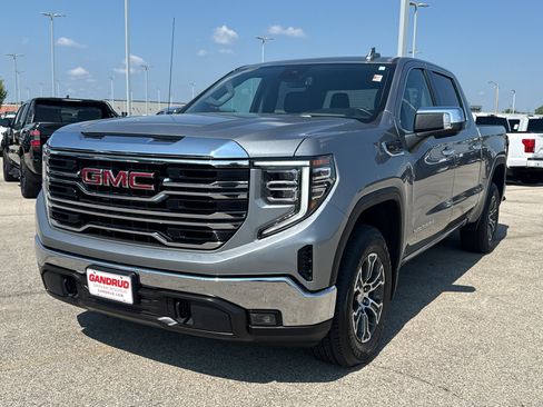 Certified 2025 GMC Sierra 1500 SLT AWD/4WD image 2