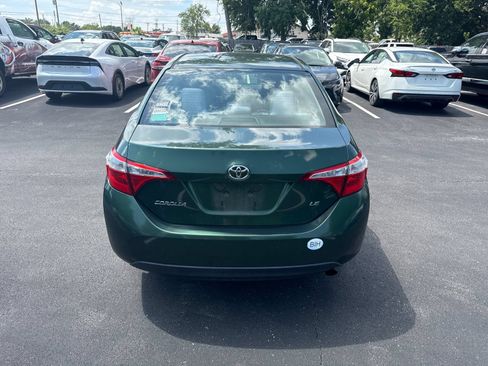 Used 2014 Toyota Corolla LE FWD image 2