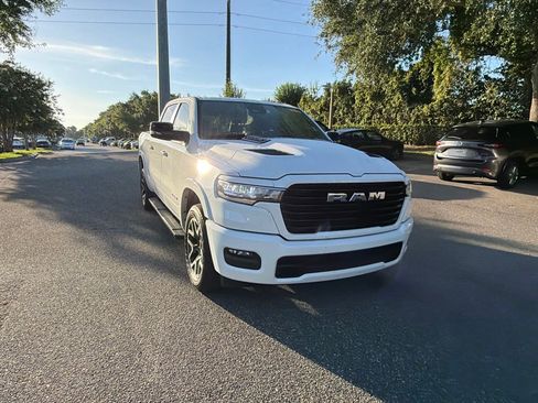 Used 2025 RAM 1500 Laramie w/ Sport Appearance Package AWD/4WD image 7