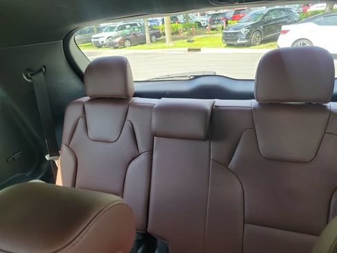 Used 2024 Kia Telluride EX FWD image 15