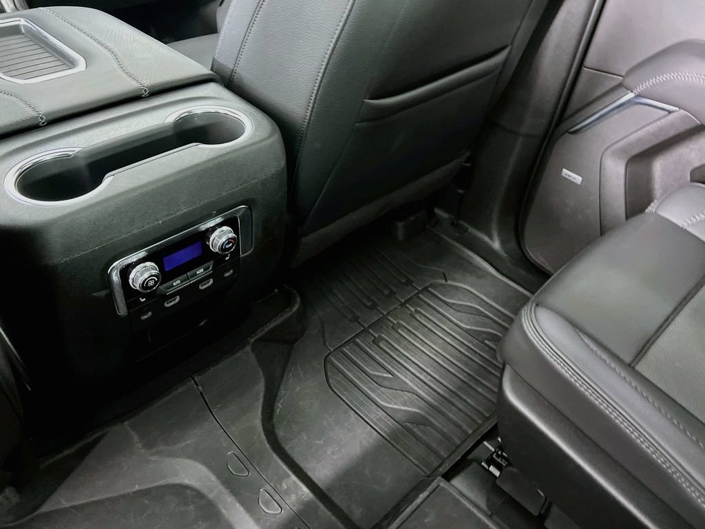 Certified 2023 GMC Yukon Denali w/ Denali Reserve Package AWD/4WD image 26