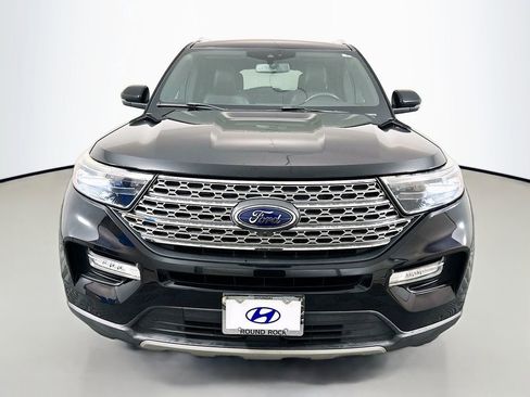 Used 2020 Ford Explorer Limited w/ Class III Trailer Tow Package AWD/4WD image 2