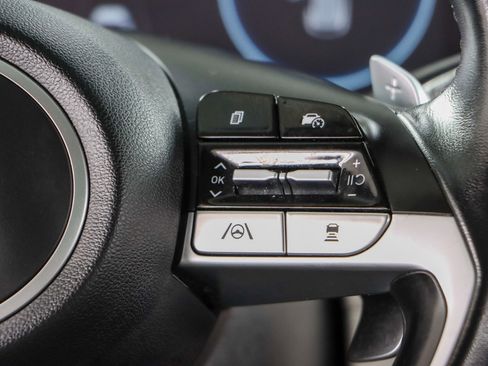 Used 2023 Hyundai Tucson Limited image 14