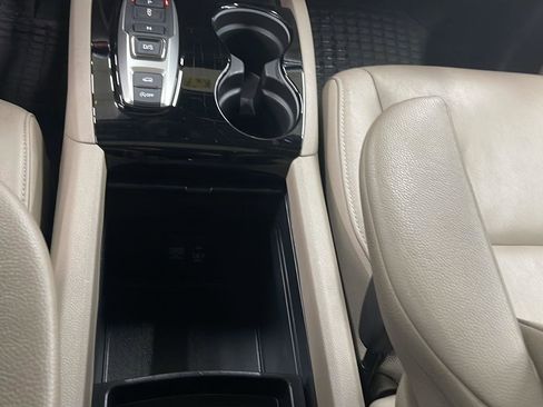 Used 2021 Honda Pilot Touring image 23