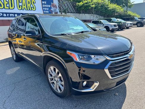 Used 2020 Chevrolet Traverse Premier w/ LPO, Floor Liner Package AWD/4WD image 7