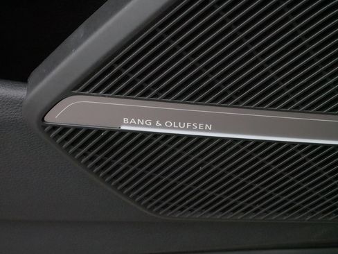 Used 2022 Audi Q5 2.0T Premium Plus image 28