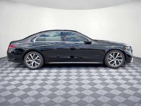 Used 2025 Mercedes-Benz E 350 Sedan w/ Winter Package image 8