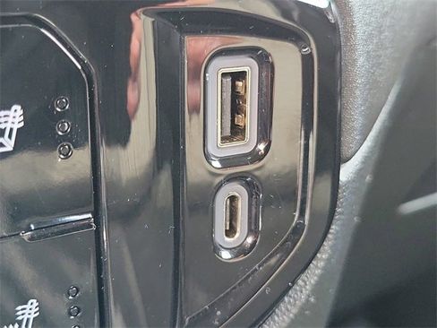 Used 2023 Chevrolet Silverado 1500 RST w/ Convenience Package II image 15