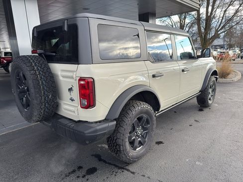 New 2025 Ford Bronco Big Bend w/ Black Diamond Package image 4