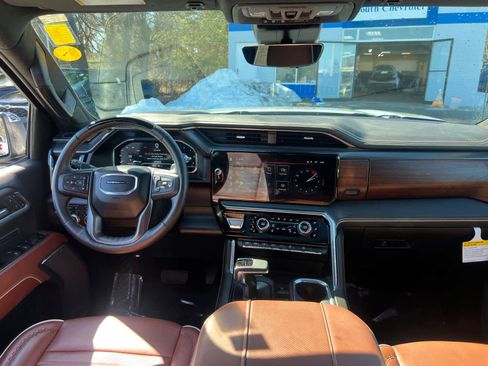 Certified 2025 GMC Sierra 1500 Denali Ultimate image 35