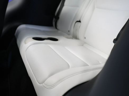 Used 2018 Tesla Model X P100D image 47