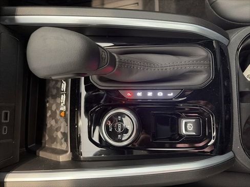 New 2026 Chevrolet Colorado Trail Boss AWD/4WD image 21