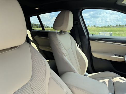 Used 2025 BMW X4 M40i image 35