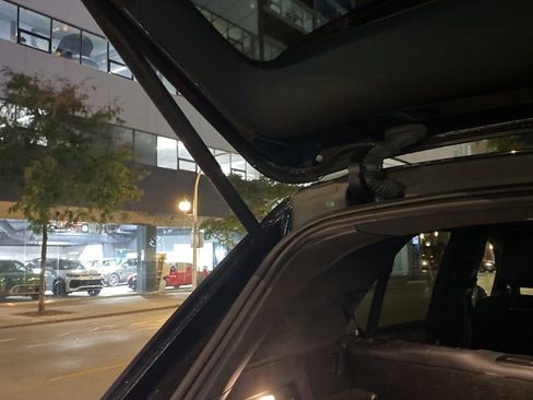 Used 2020 Mercedes-Benz GLE 350 4MATIC image 40